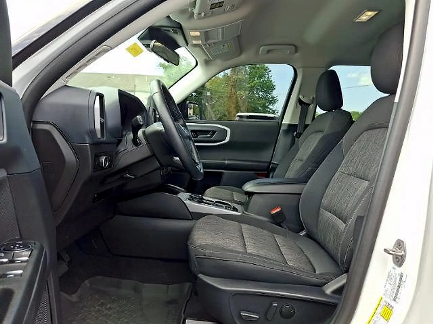 2023 Ford Bronco - $25,999