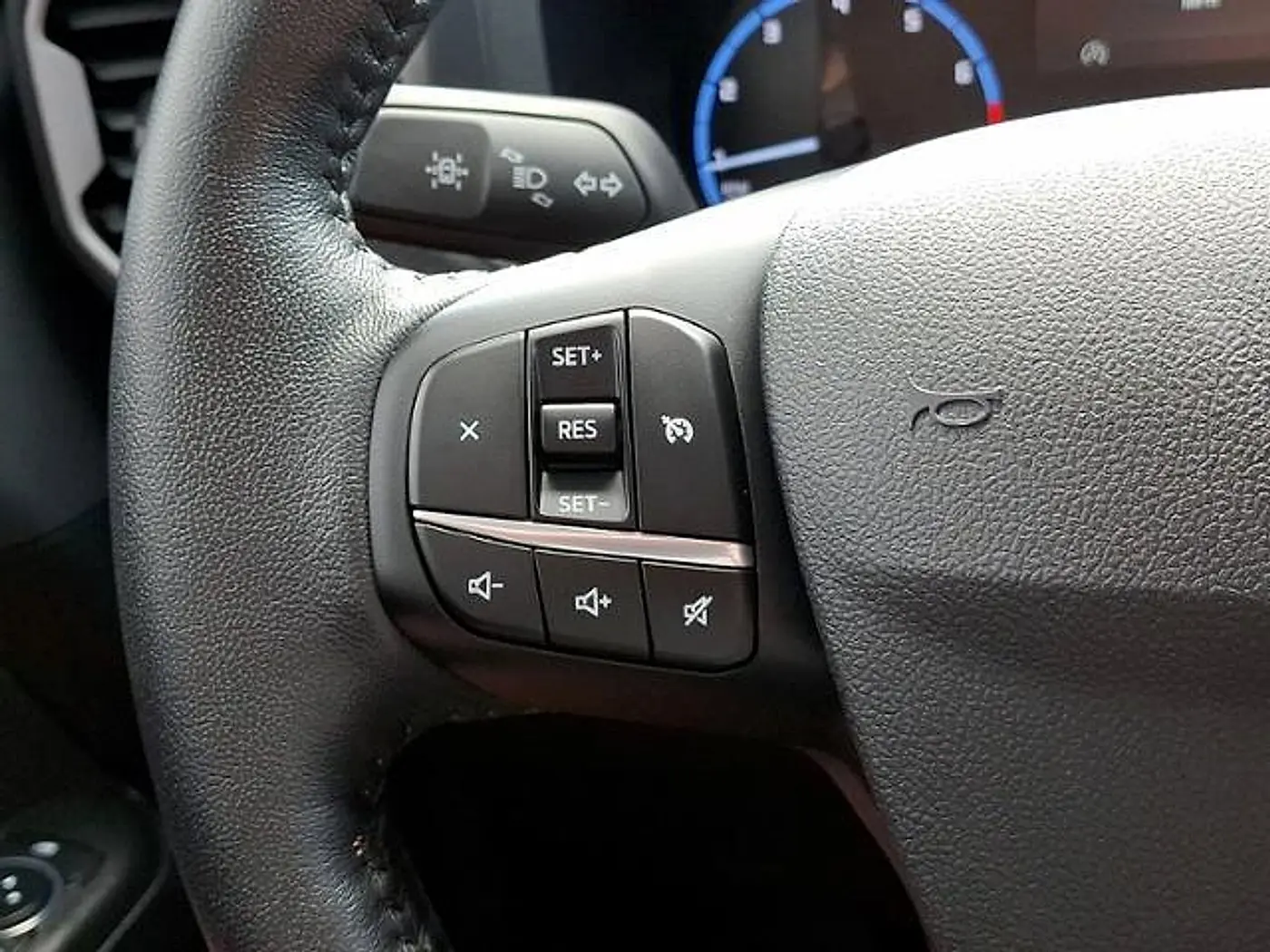 2023 Ford Bronco - $25,999