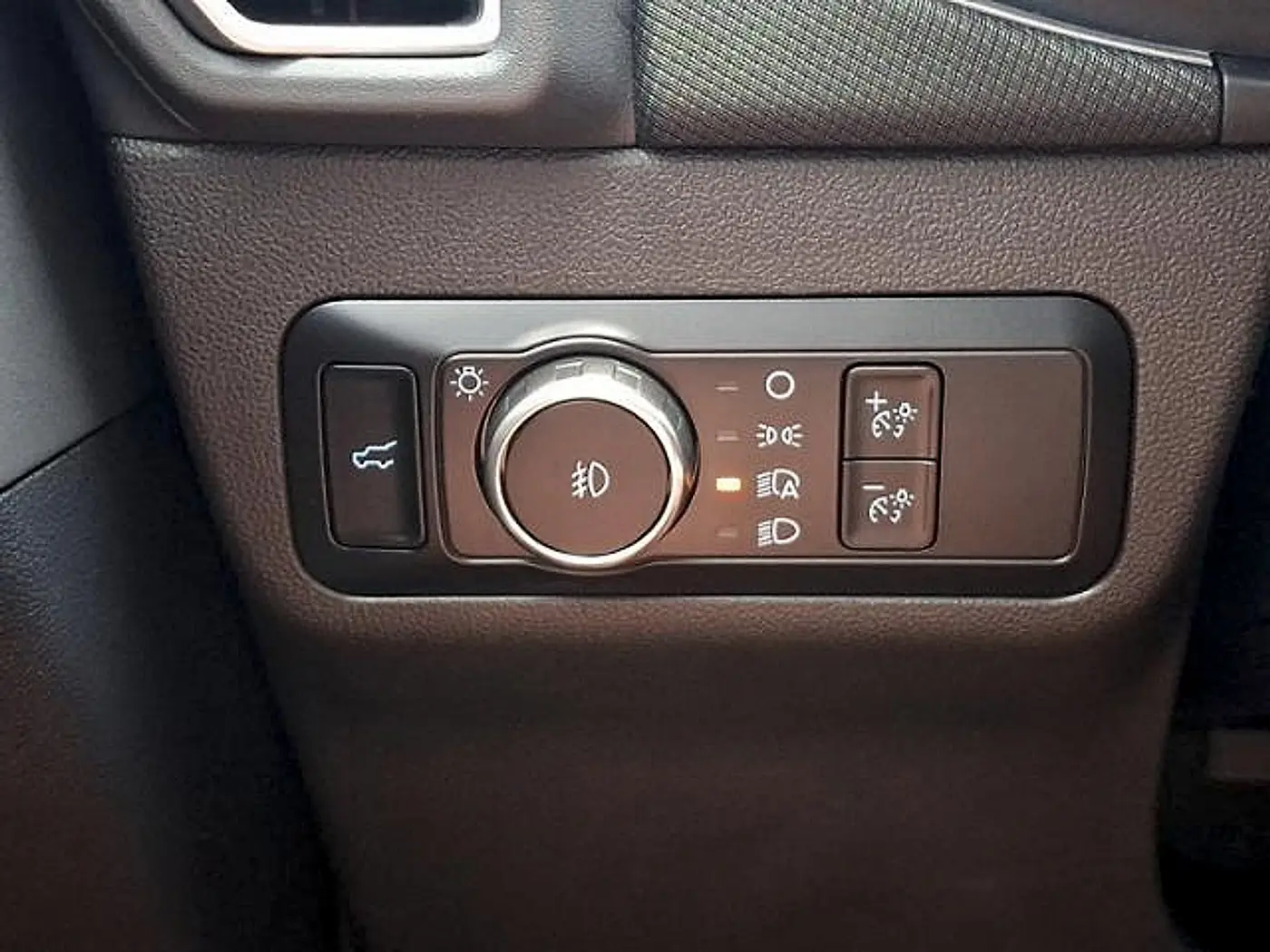 2023 Ford Bronco - $25,999