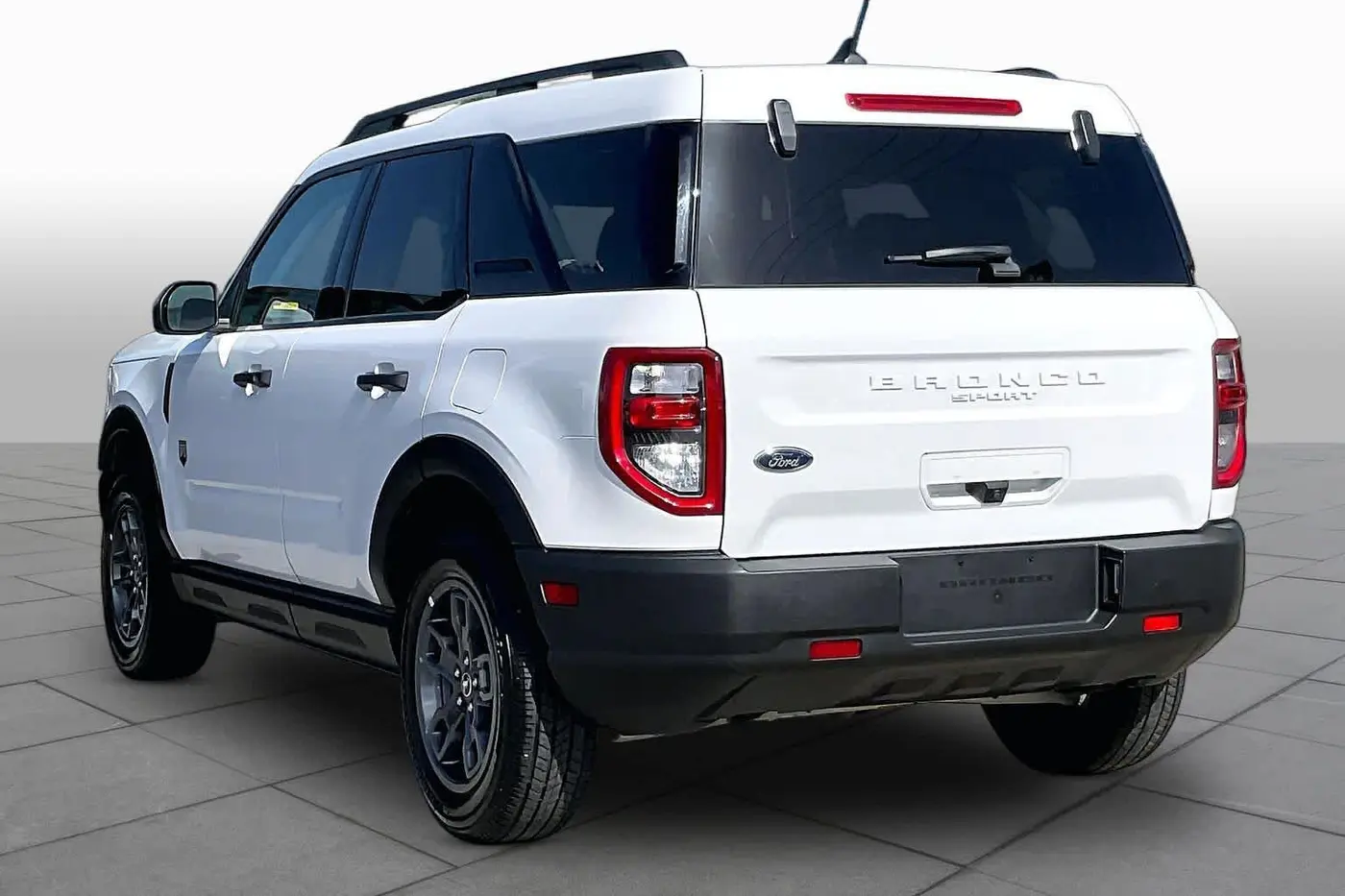 2024 Ford Bronco - $21,995