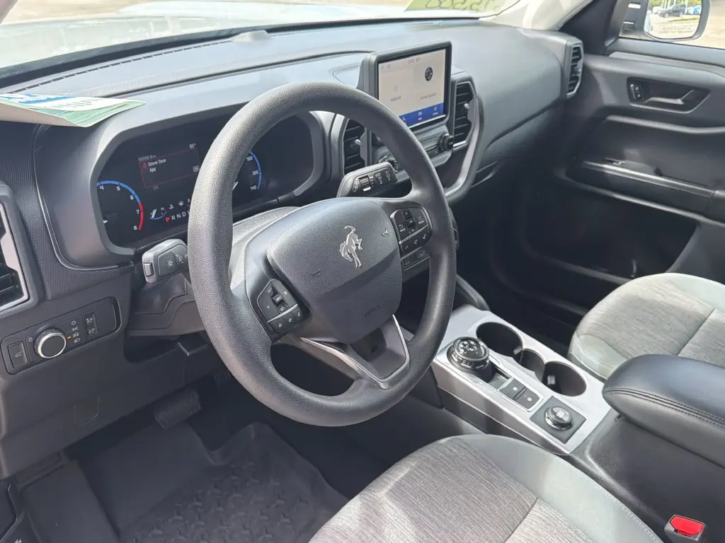 2023 Ford Bronco - $25,501