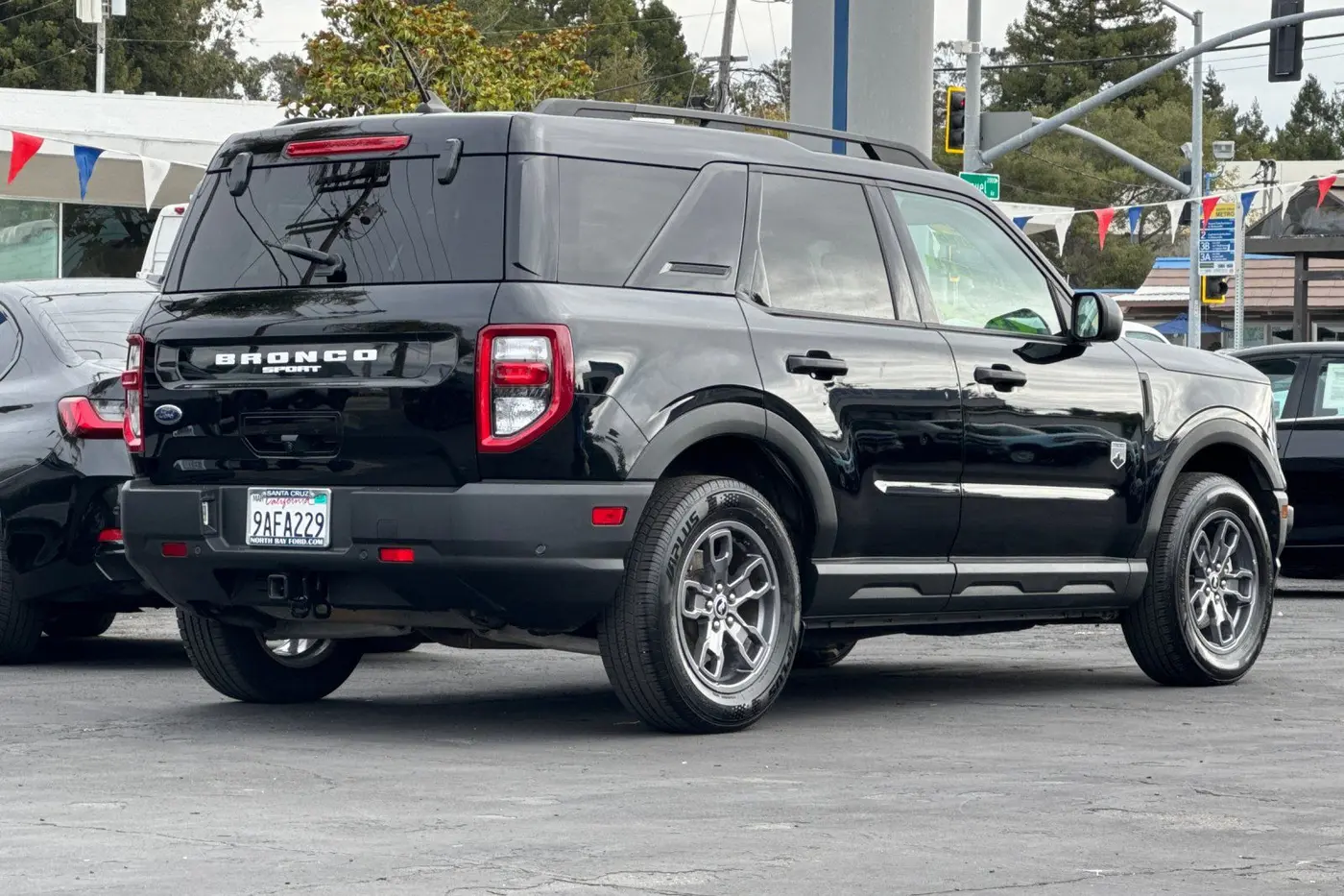 2022 Ford Bronco - $20,000