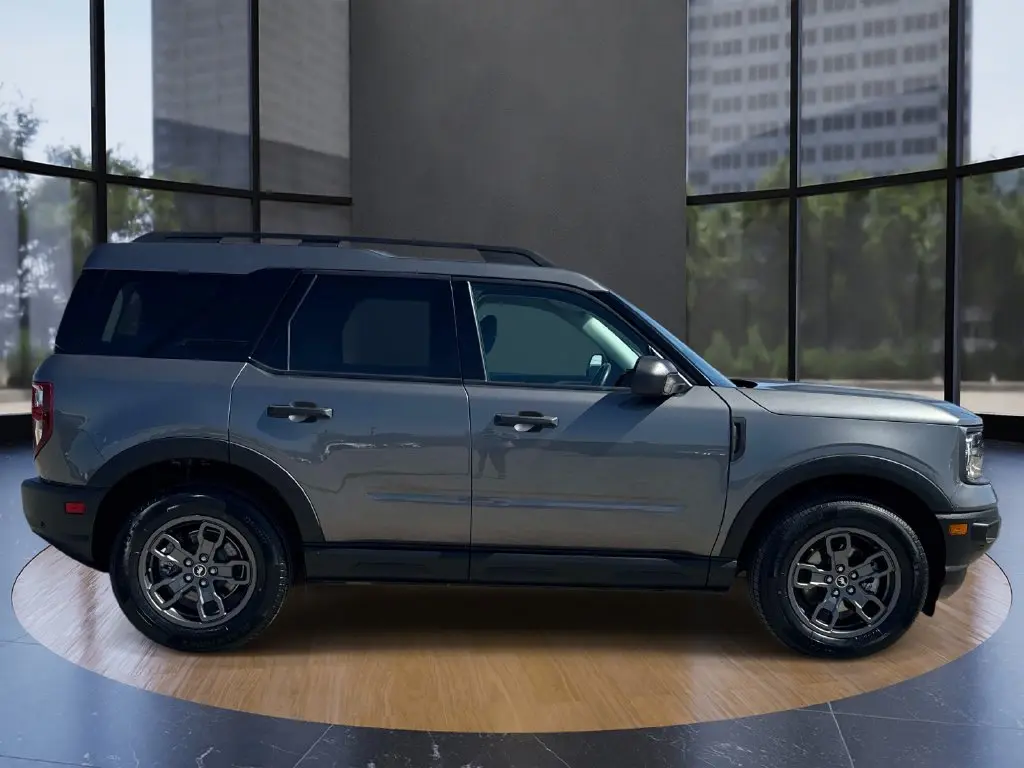 2023 Ford Bronco - $26,995