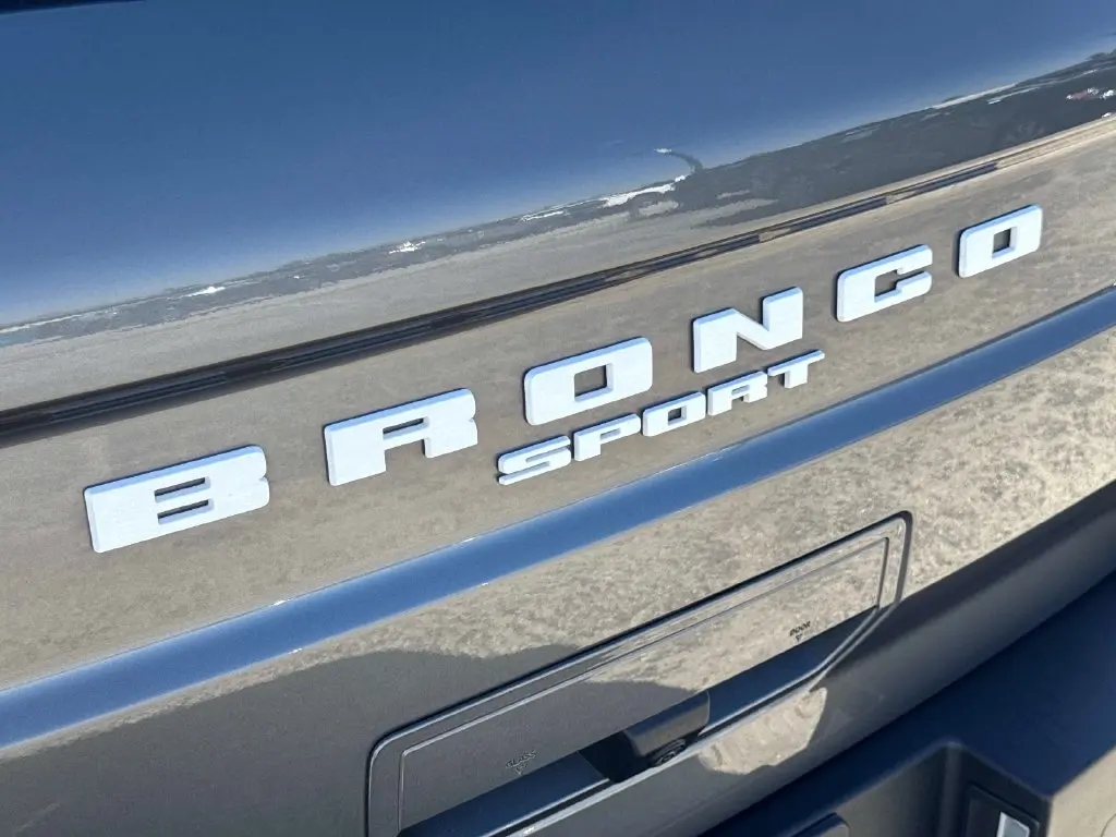 2023 Ford Bronco - $26,995