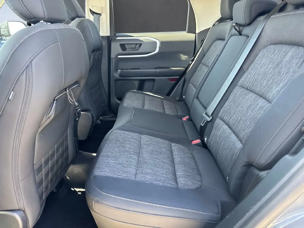 2023 Ford Bronco - $26,995