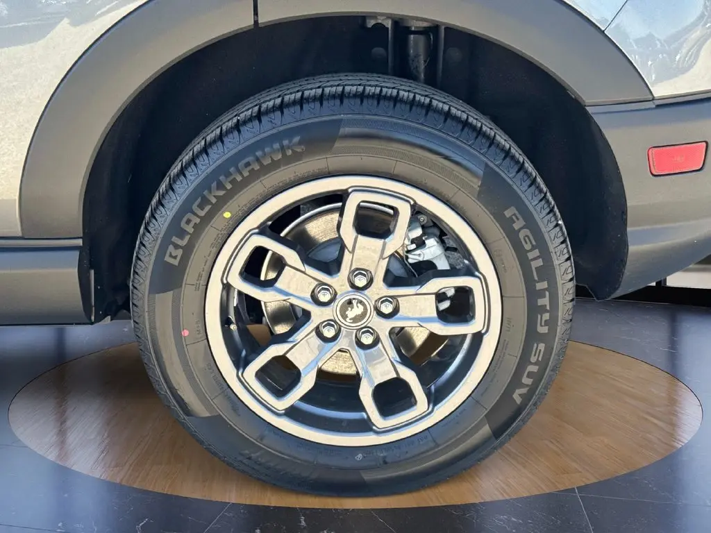 2023 Ford Bronco - $26,995