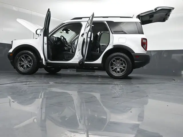 2022 Ford Bronco - $23,999