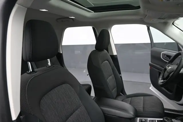 2023 Ford Bronco - $28,595