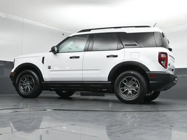 2023 Ford Bronco - $28,595