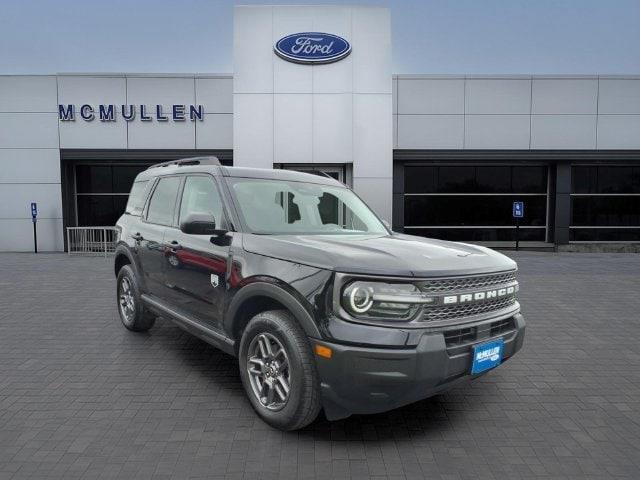 2025 Ford Bronco - $25,900