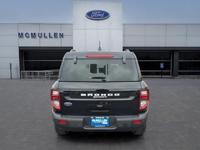 2025 Ford Bronco - $25,900