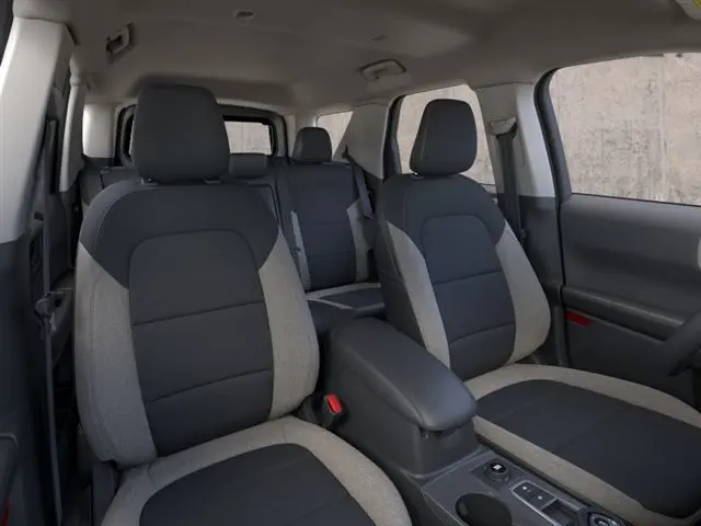 2025 Ford Bronco - $32,995