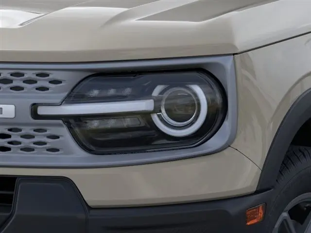2025 Ford Bronco - $32,995
