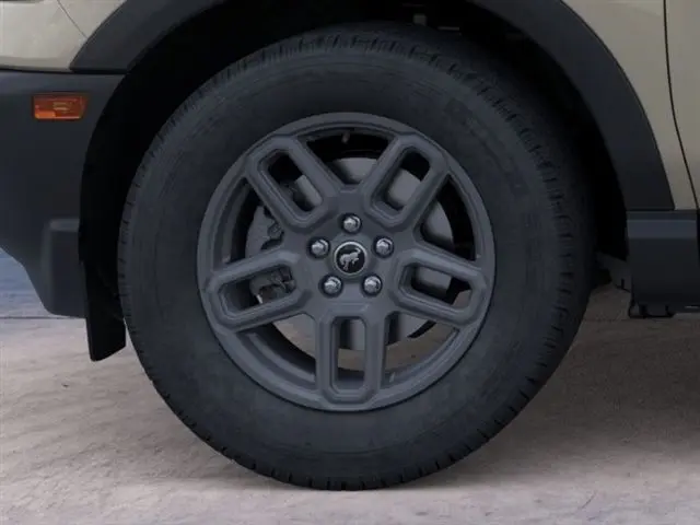 2025 Ford Bronco - $32,995