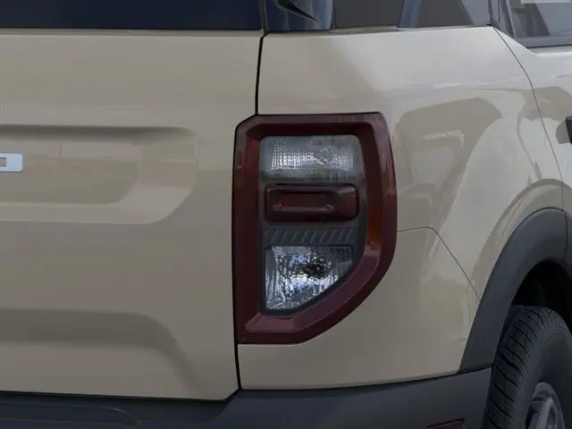 2025 Ford Bronco - $32,995