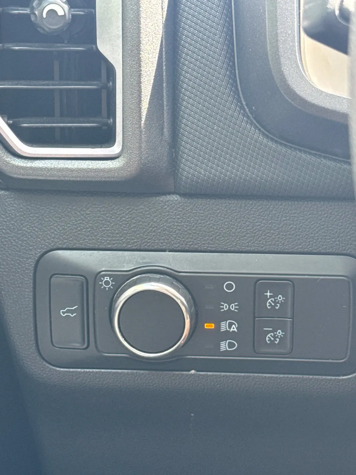 2025 Ford Bronco - $22,174