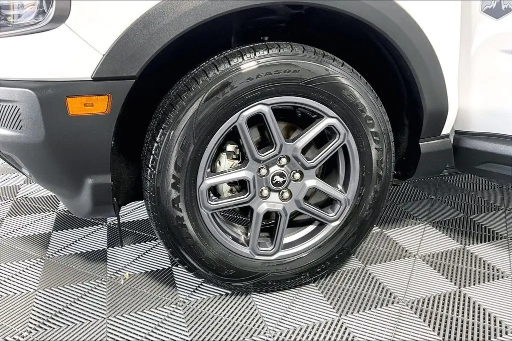 2025 Ford Bronco - $25,941