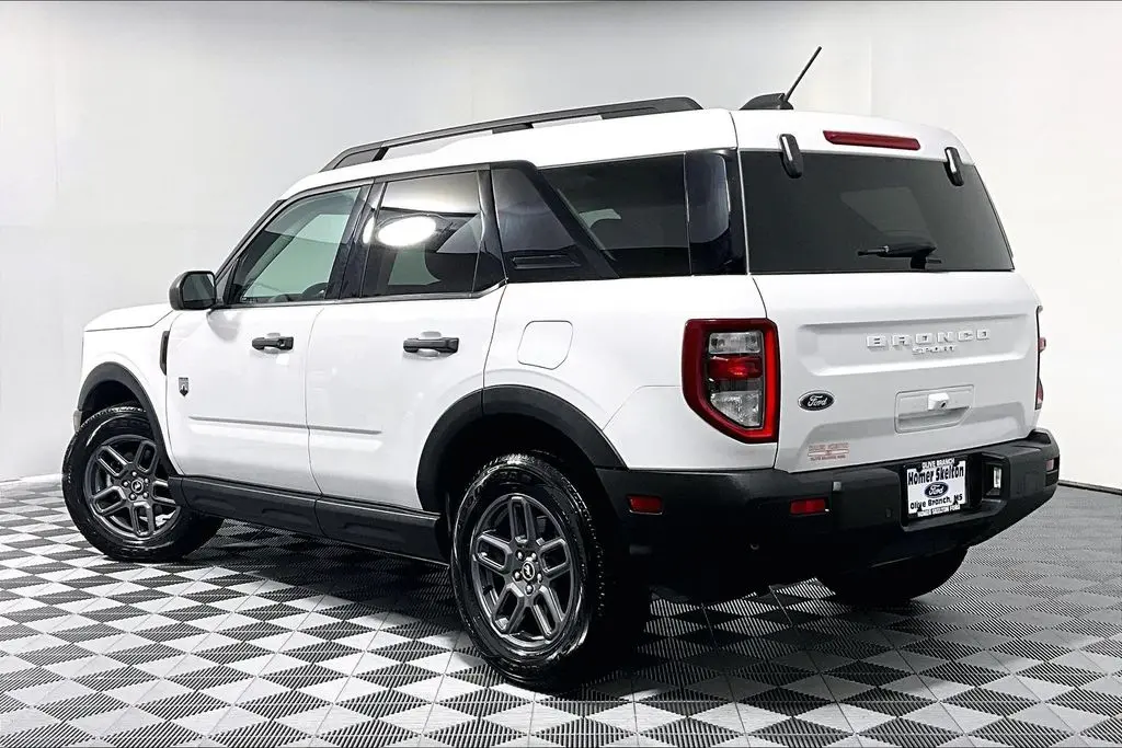2025 Ford Bronco - $25,941