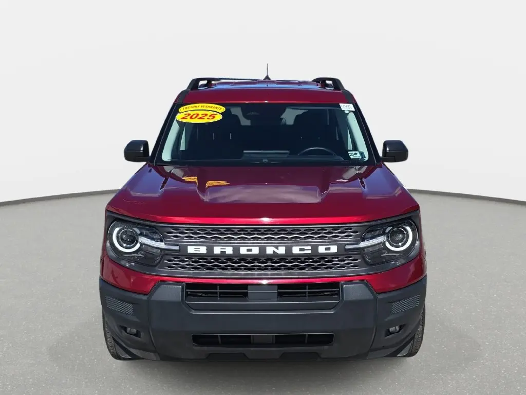 2025 Ford Bronco - $31,990