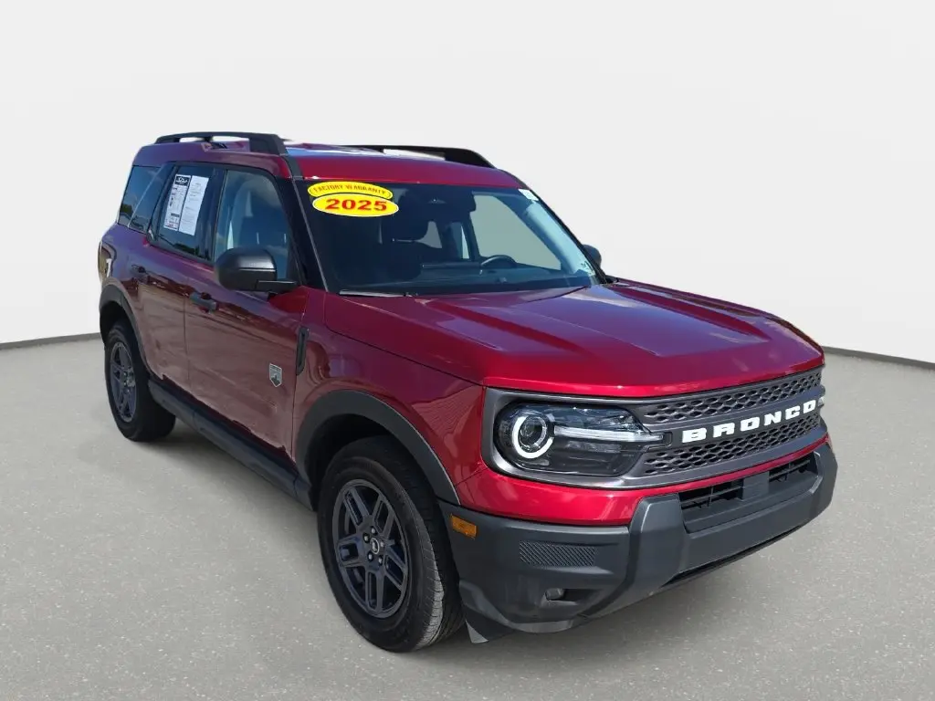 2025 Ford Bronco - $31,990