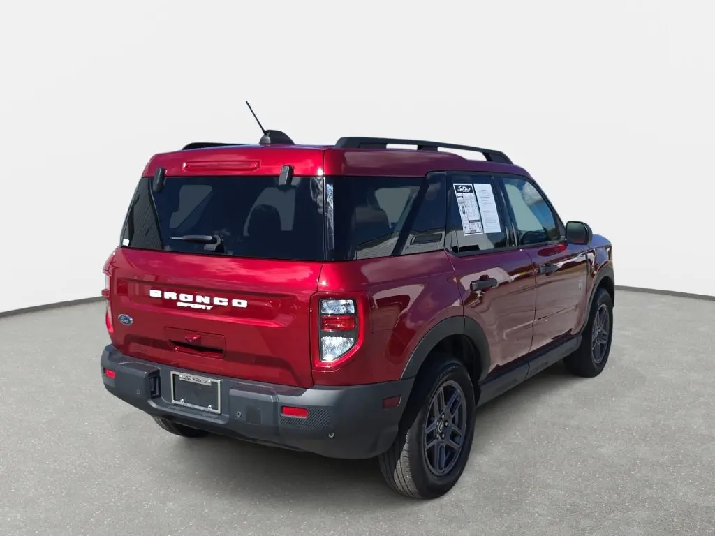 2025 Ford Bronco - $31,990