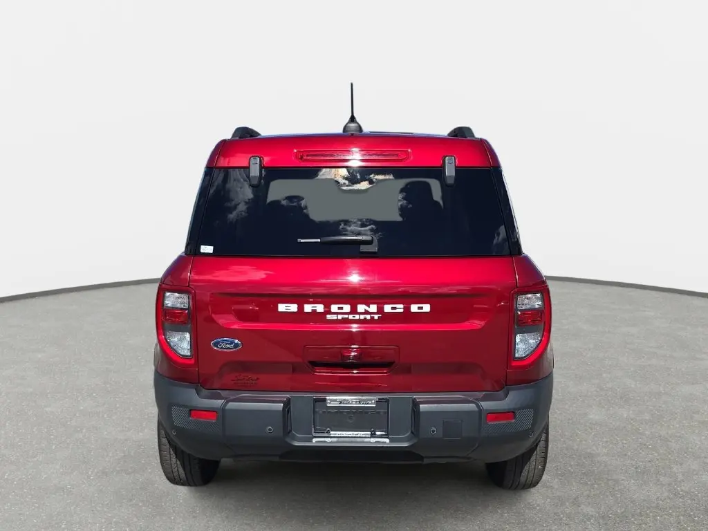 2025 Ford Bronco - $31,990
