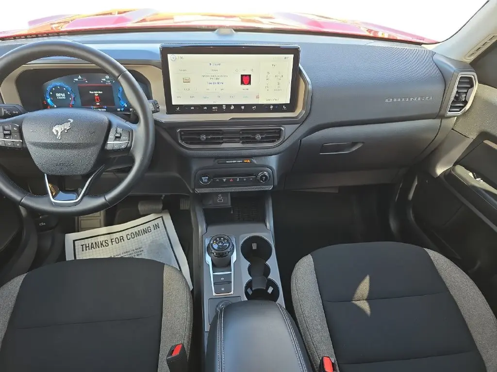 2025 Ford Bronco - $31,990