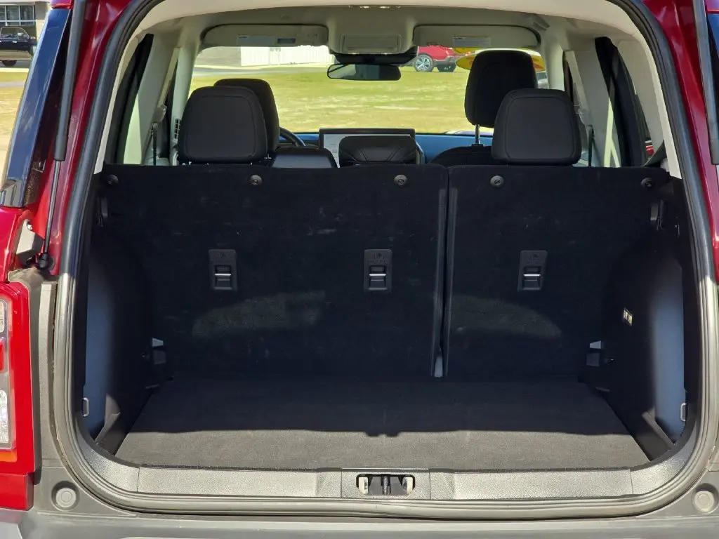 2025 Ford Bronco - $31,990