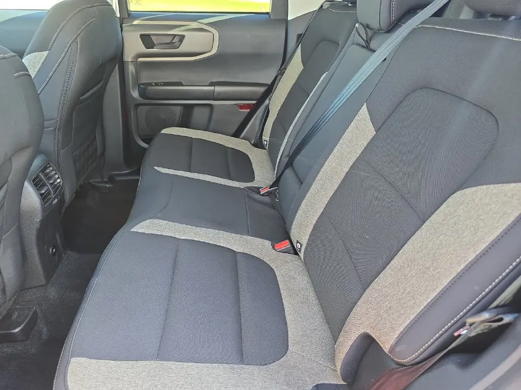 2025 Ford Bronco - $31,990