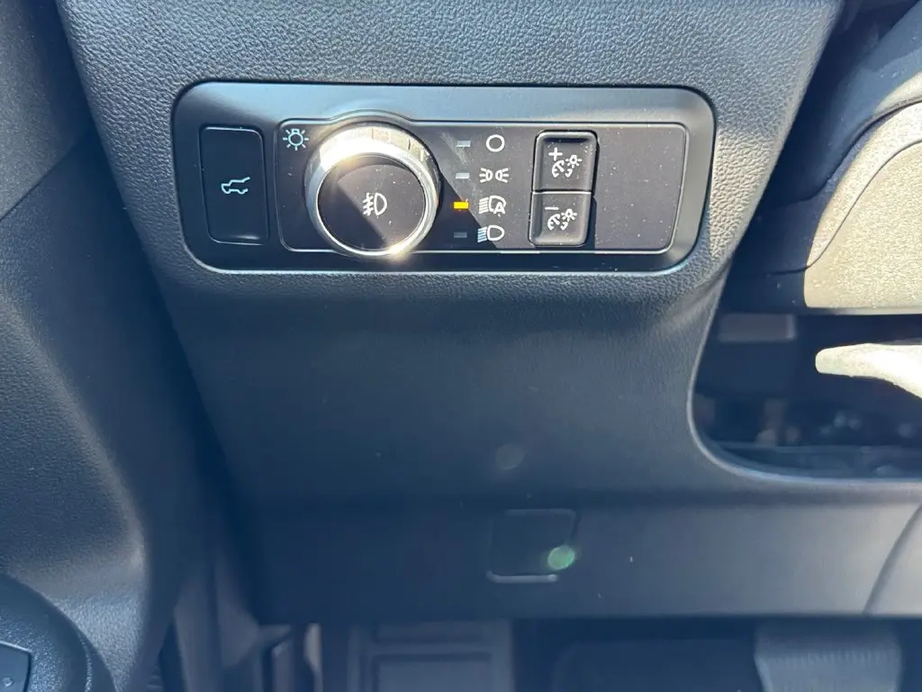 2025 Ford Bronco - $25,899