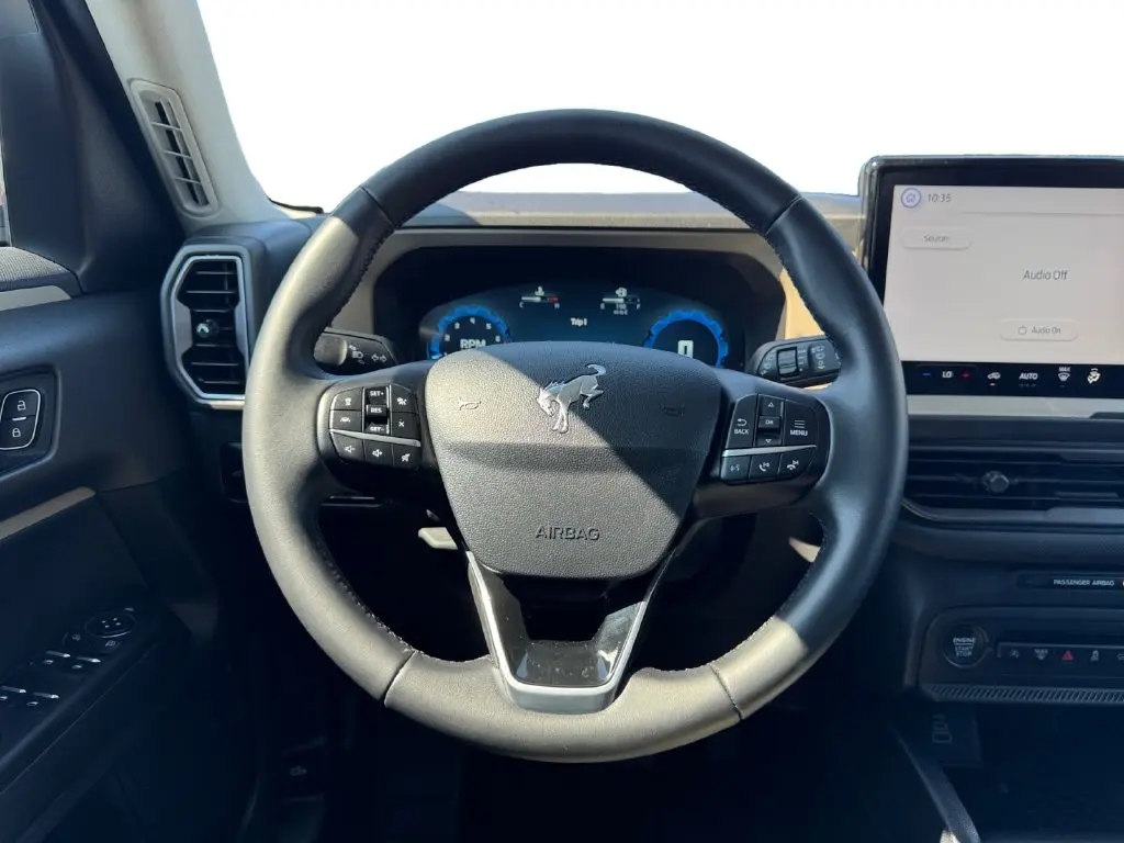 2025 Ford Bronco - $25,899