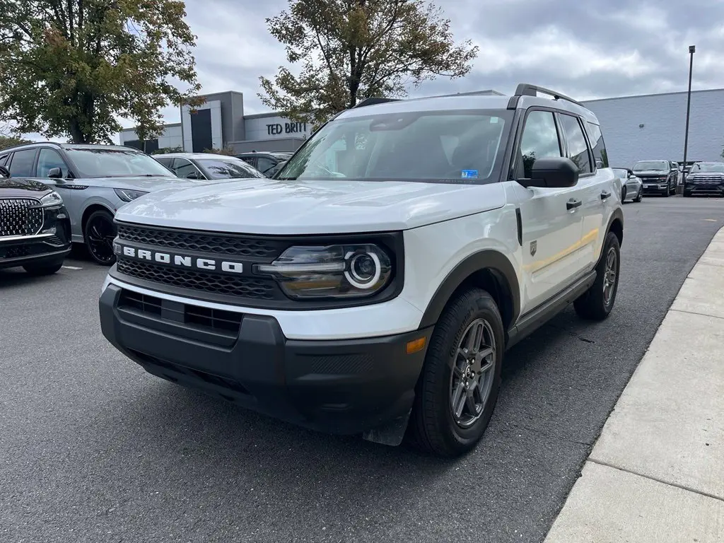 2026 Ford Bronco - $28,001