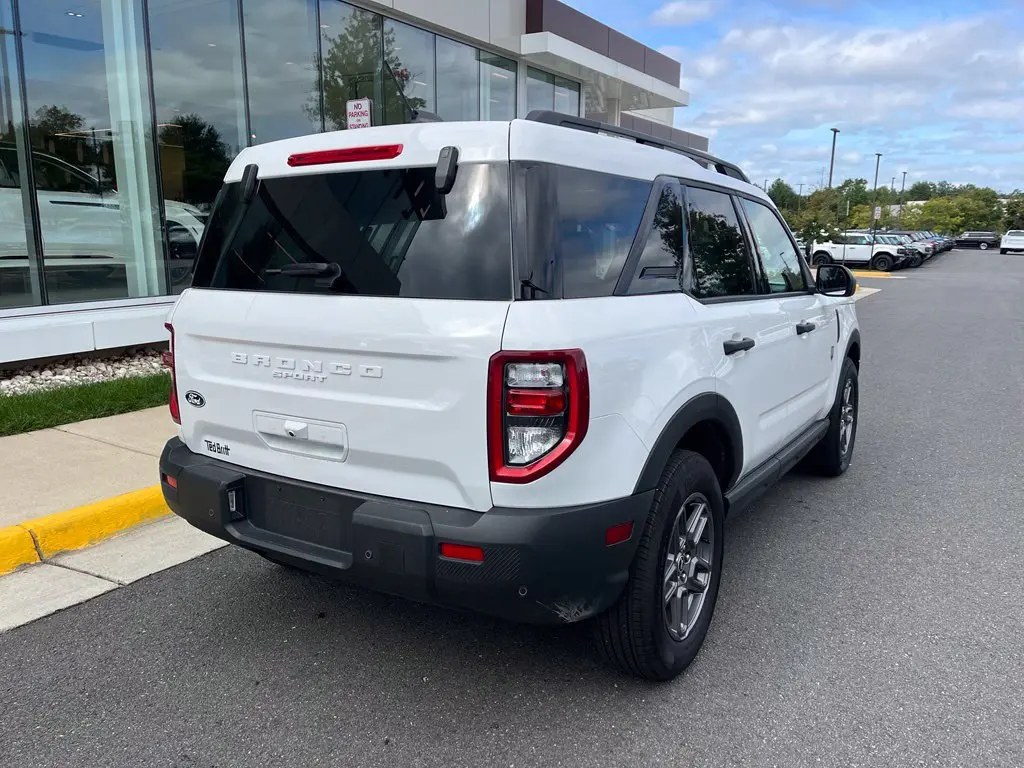 2026 Ford Bronco - $28,001