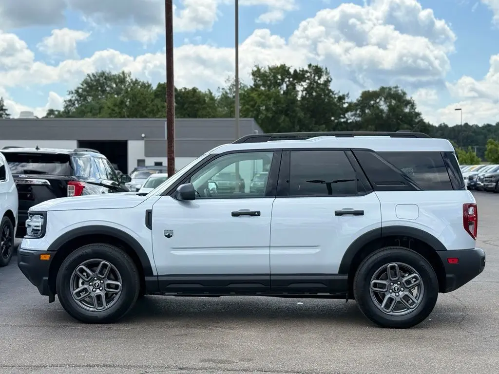 2026 Ford Bronco - $32,500