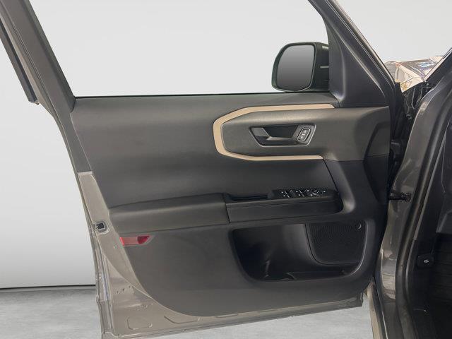 2026 Ford Bronco - $26,995