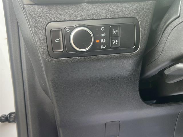 2025 Ford Bronco - $28,900