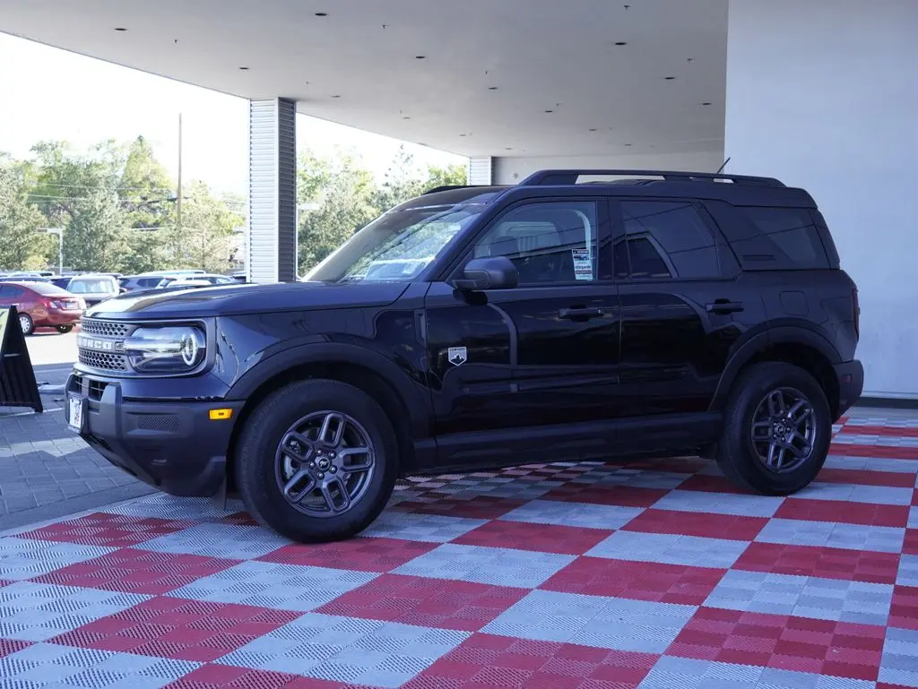 2025 Ford Bronco - $24,988