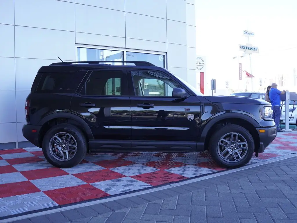2025 Ford Bronco - $24,988