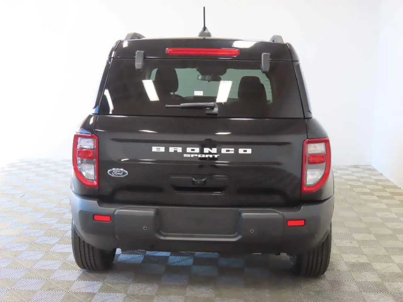 2025 Ford Bronco - $24,765