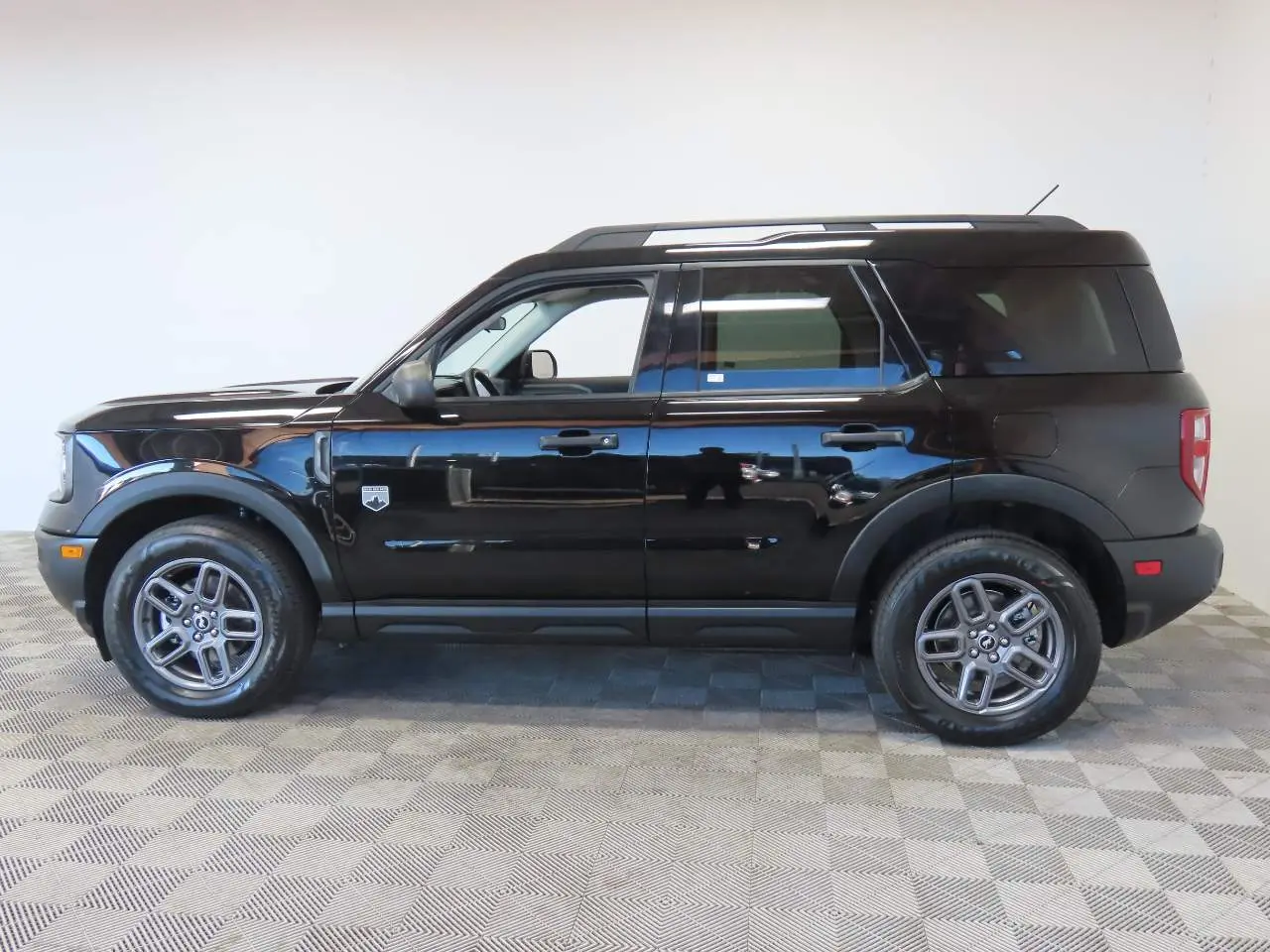2025 Ford Bronco - $24,765