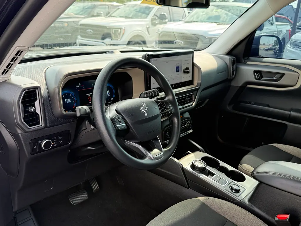 2025 Ford Bronco - $28,996