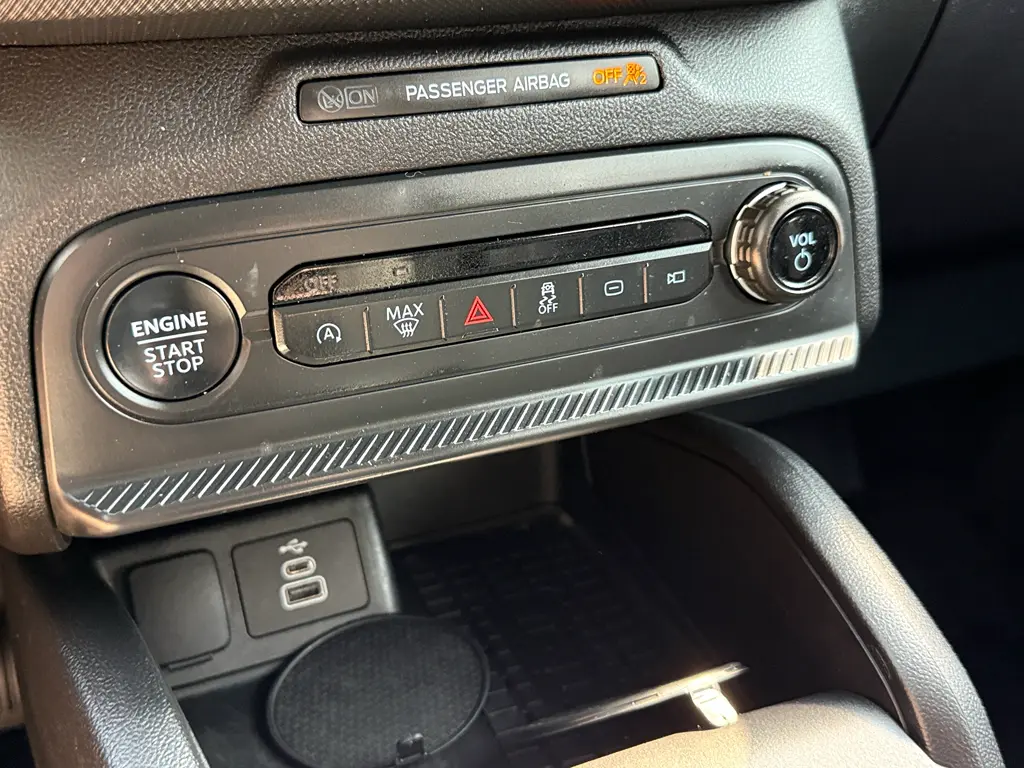2025 Ford Bronco - $28,996