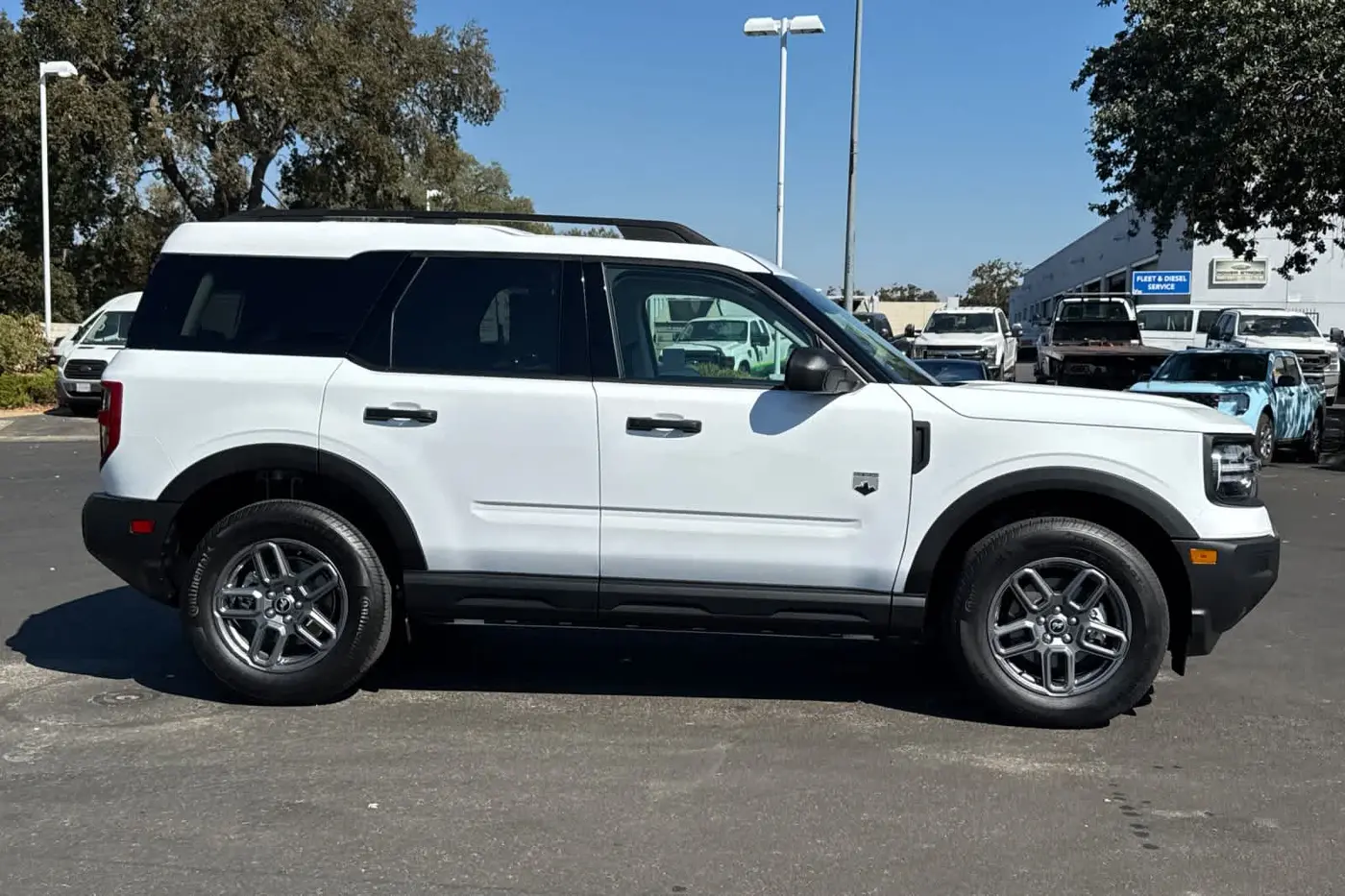 2026 Ford Bronco - $30,016