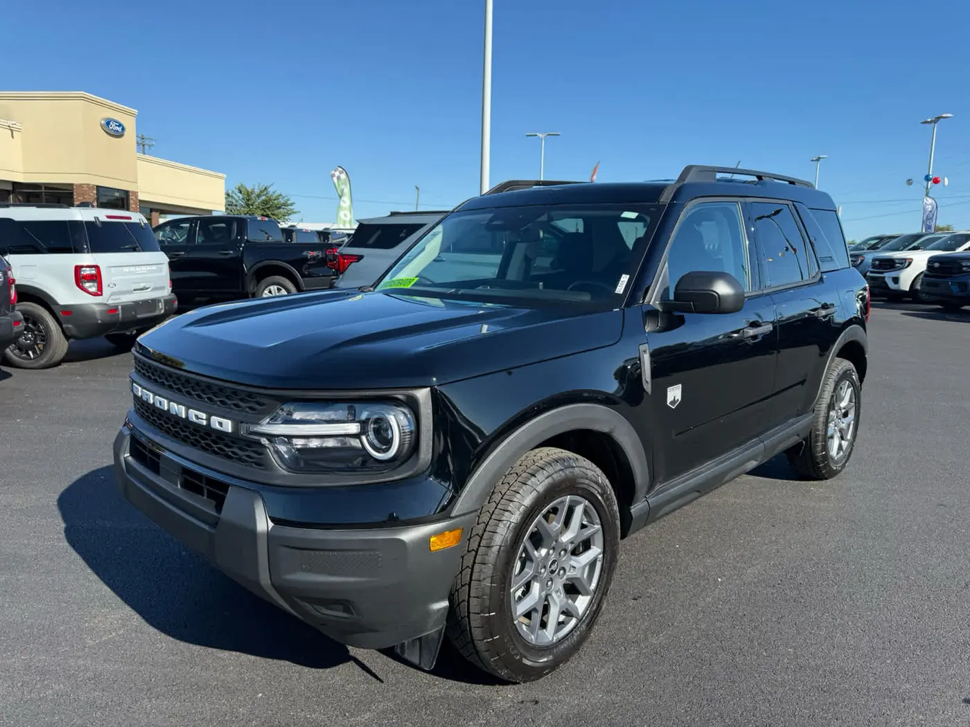 2026 Ford Bronco - $32,477