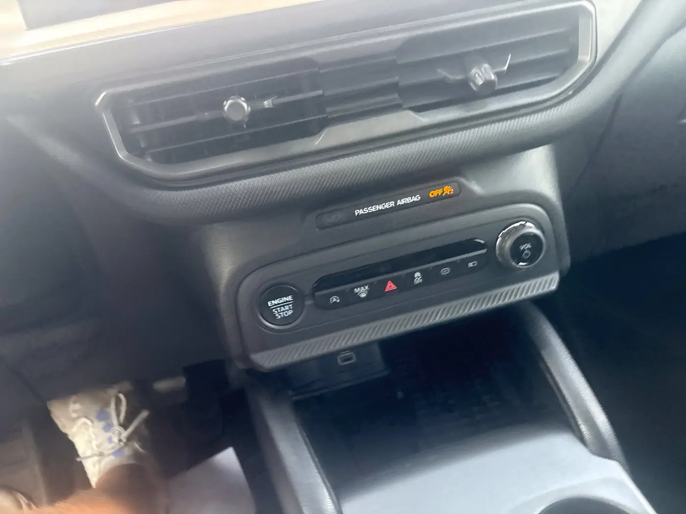 2025 Ford Bronco - $22,275