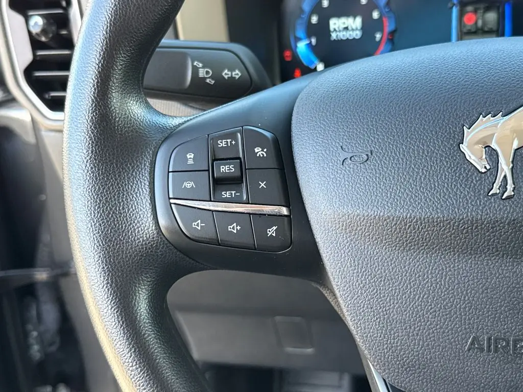 2025 Ford Bronco - $26,901