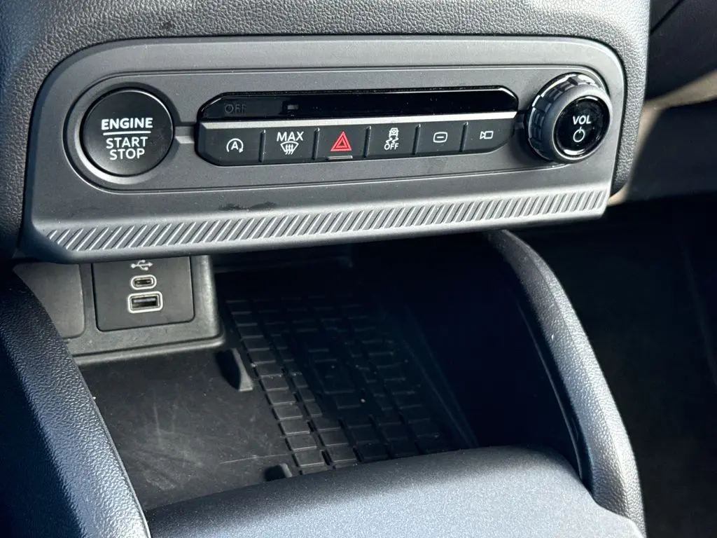 2025 Ford Bronco - $26,901