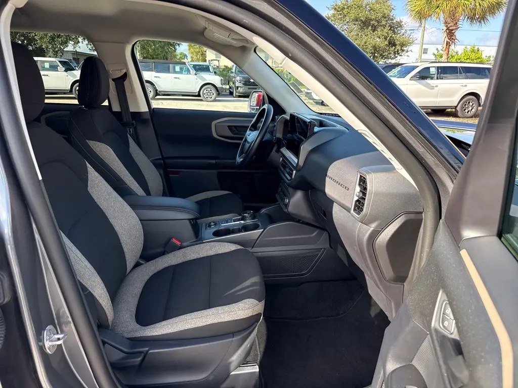 2025 Ford Bronco - $26,901