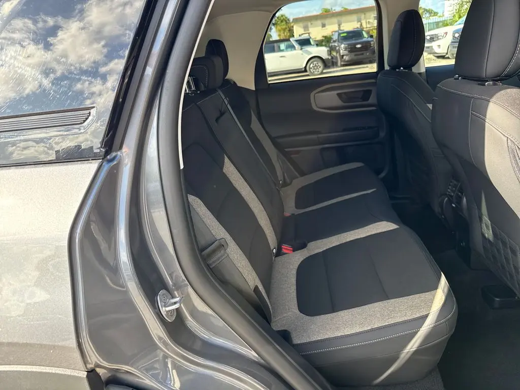 2025 Ford Bronco - $26,901