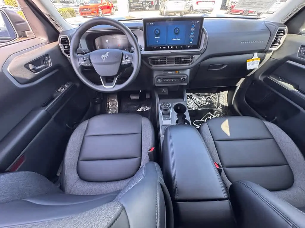 2026 Ford Bronco - $32,741